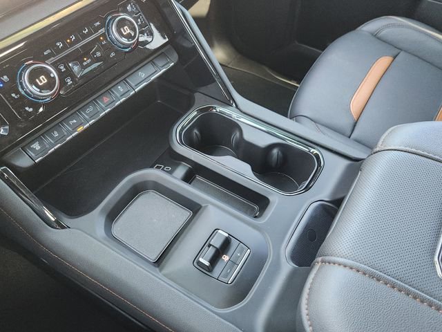 Used 2026 GMC Sierra 2500 AT4 w/ AT4 Premium Plus Package image 16