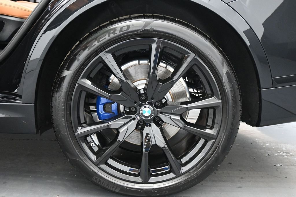 Used 2026 BMW X7 xDrive40i w/ Executive Package AWD/4WD image 23