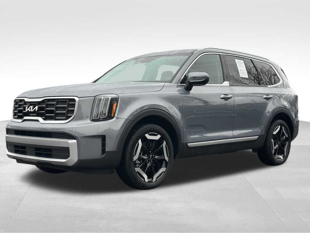 Used 2024 Kia Telluride S image 8