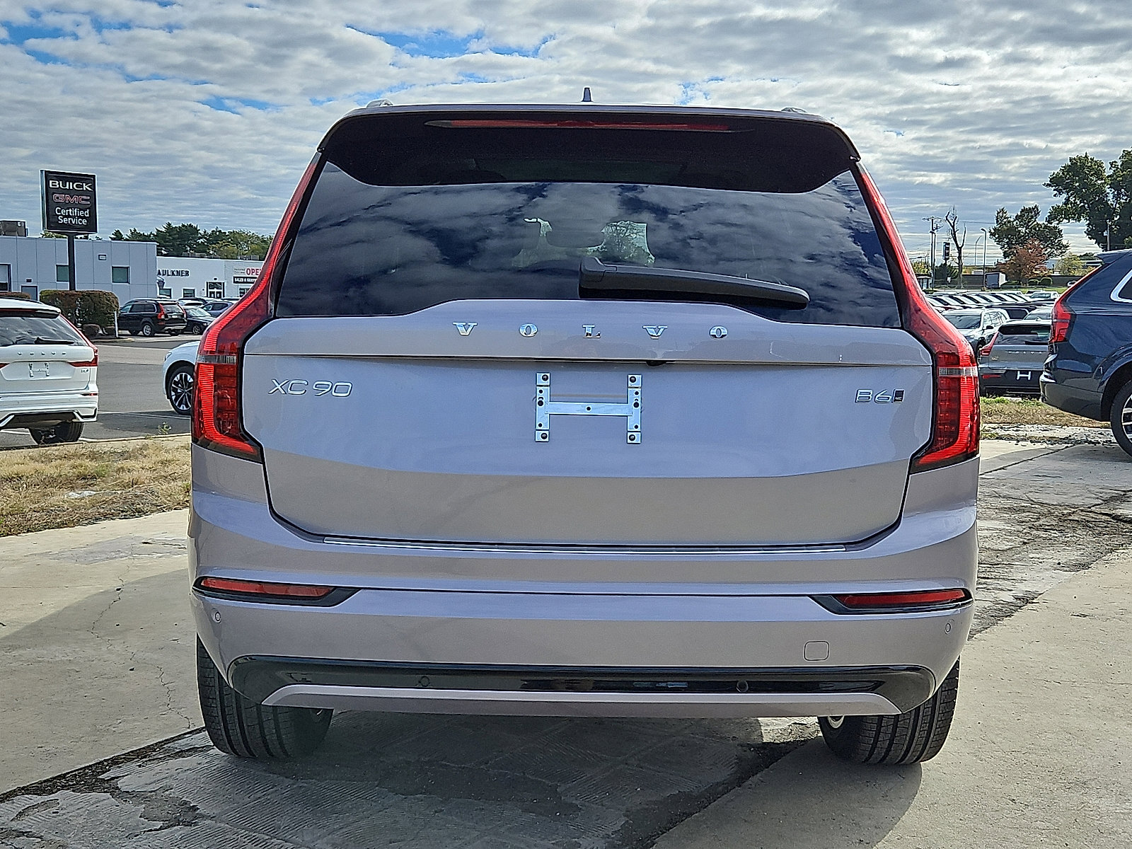 New 2026 Volvo XC90 B6 Ultra w/ Lounge Package image 5