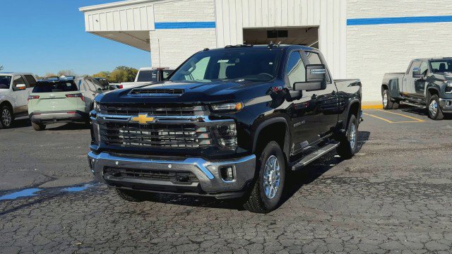 New 2026 Chevrolet Silverado 2500 LT w/ All Star Edition image 4