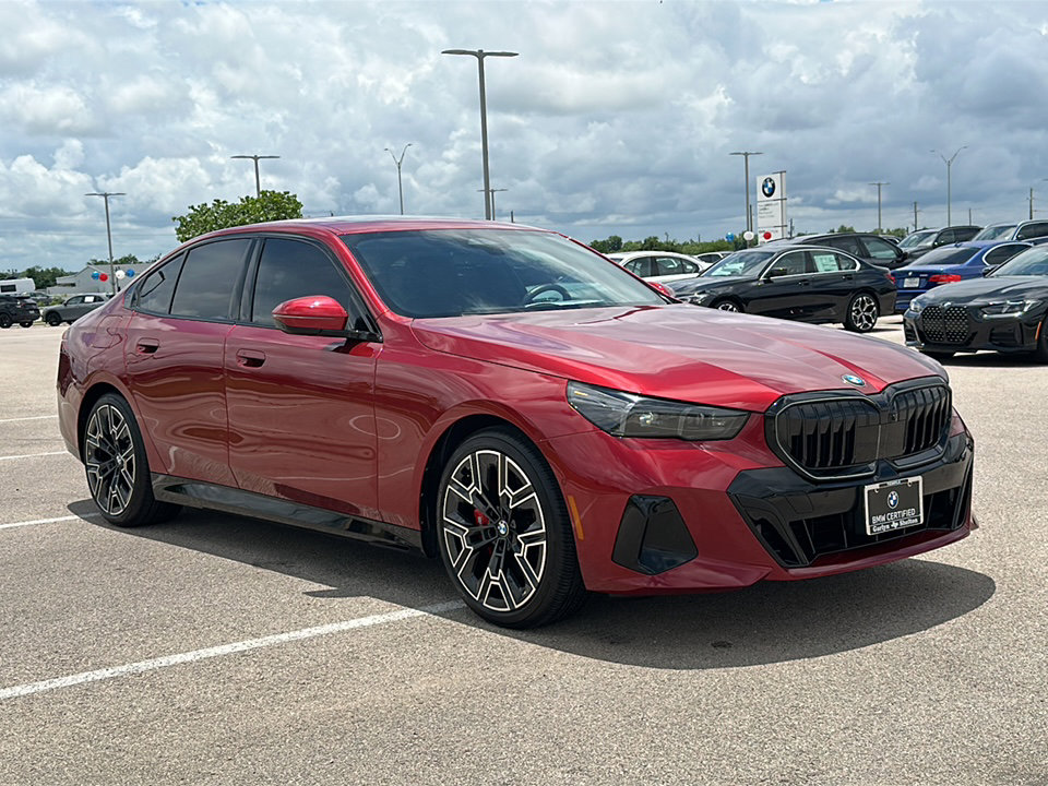 Certified 2025 BMW 530i w/ M Sport Package RWD image 10