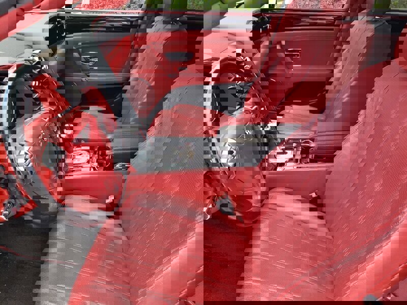 Used 2015 Bentley Flying Spur V8 image 12