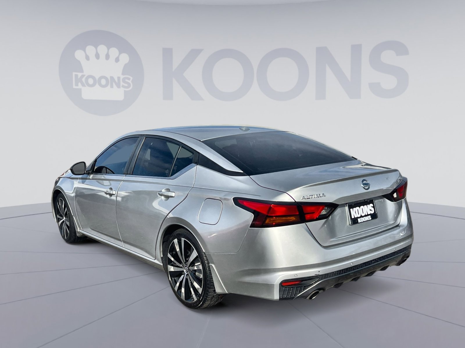Used 2020 Nissan Altima 2.5 SR image 4