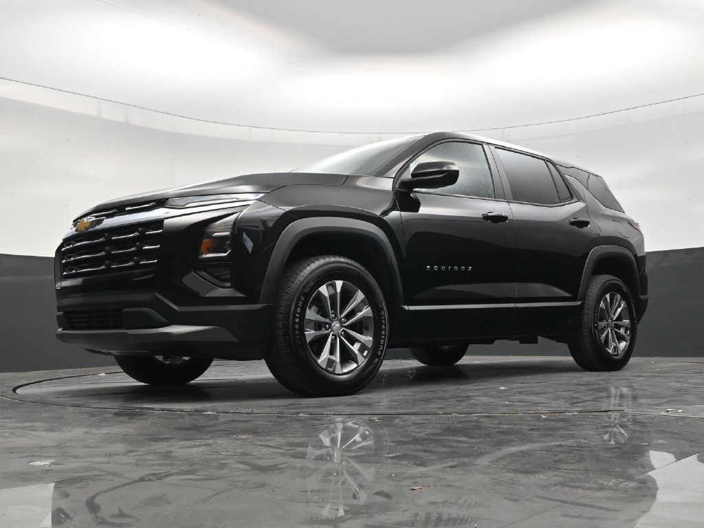 Used 2026 Chevrolet Equinox LT w/ Safety and Technology Package FWD image 20