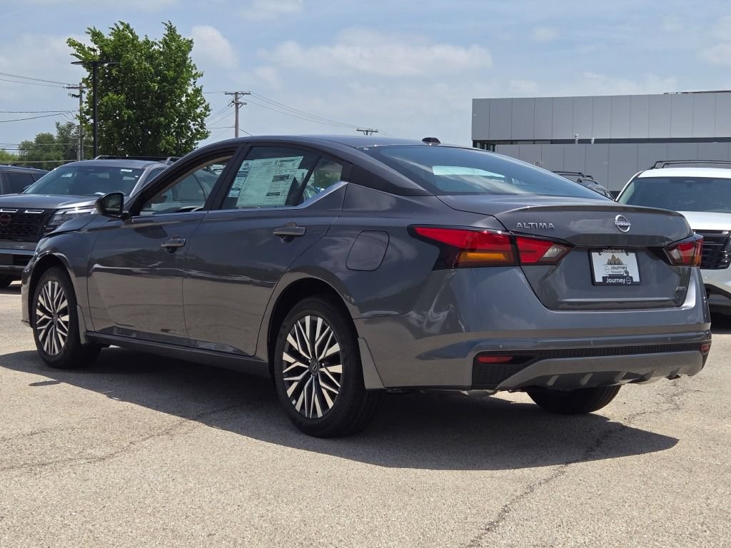 New 2026 Nissan Altima 2.5 SV AWD/4WD image 15
