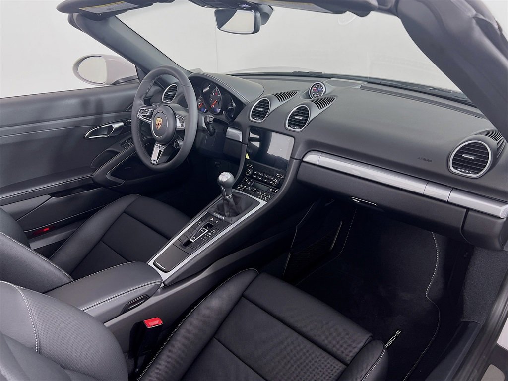New 2025 Porsche 718 Boxster image 25