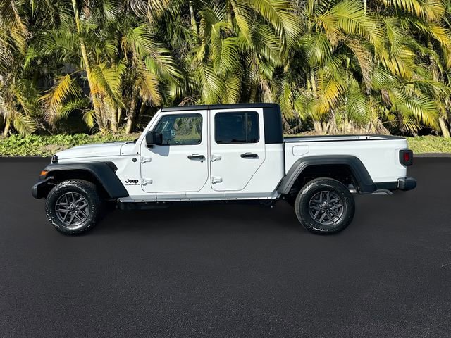 New 2026 Jeep Gladiator Sport image 2