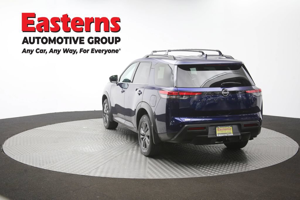 Used 2023 Nissan Pathfinder SV w/ SV Premium Package AWD/4WD image 67
