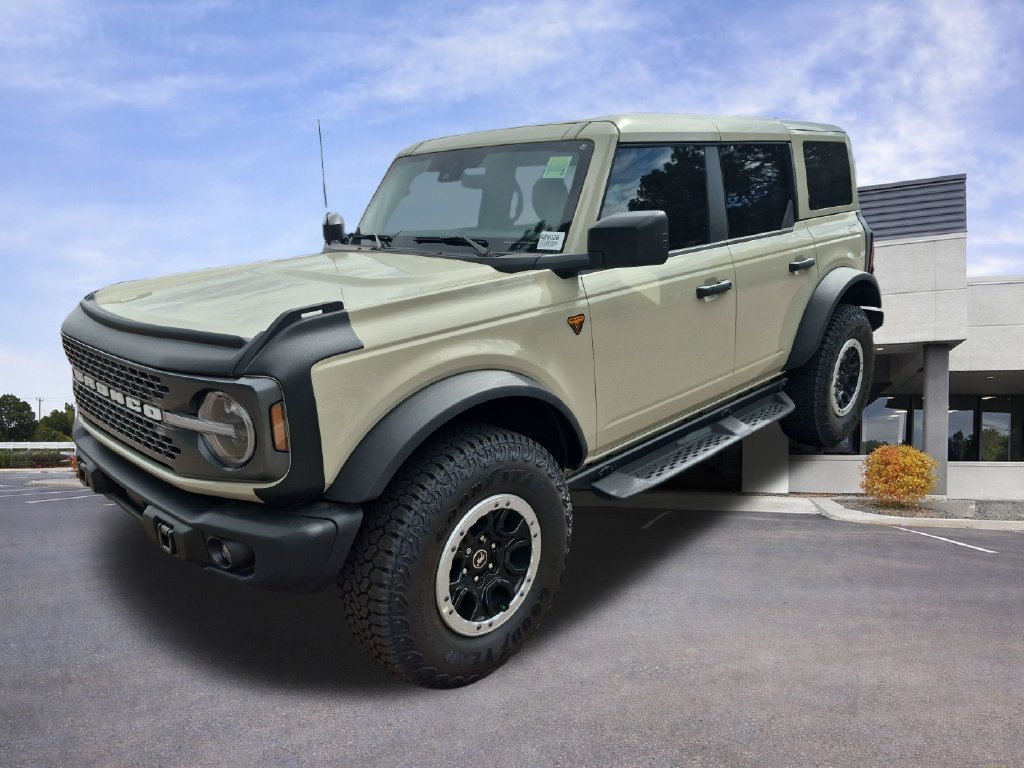 New 2026 Ford Bronco Badlands w/ Sasquatch Package AWD/4WD 360° Tour