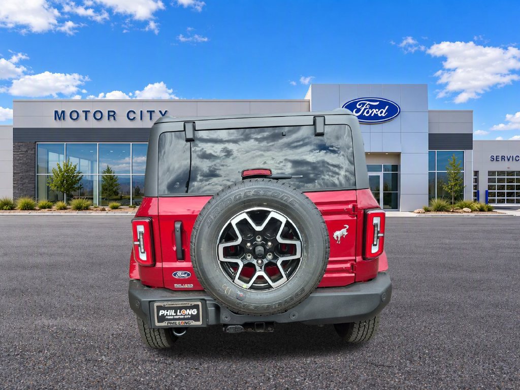 New 2026 Ford Bronco Outer Banks AWD/4WD image 4
