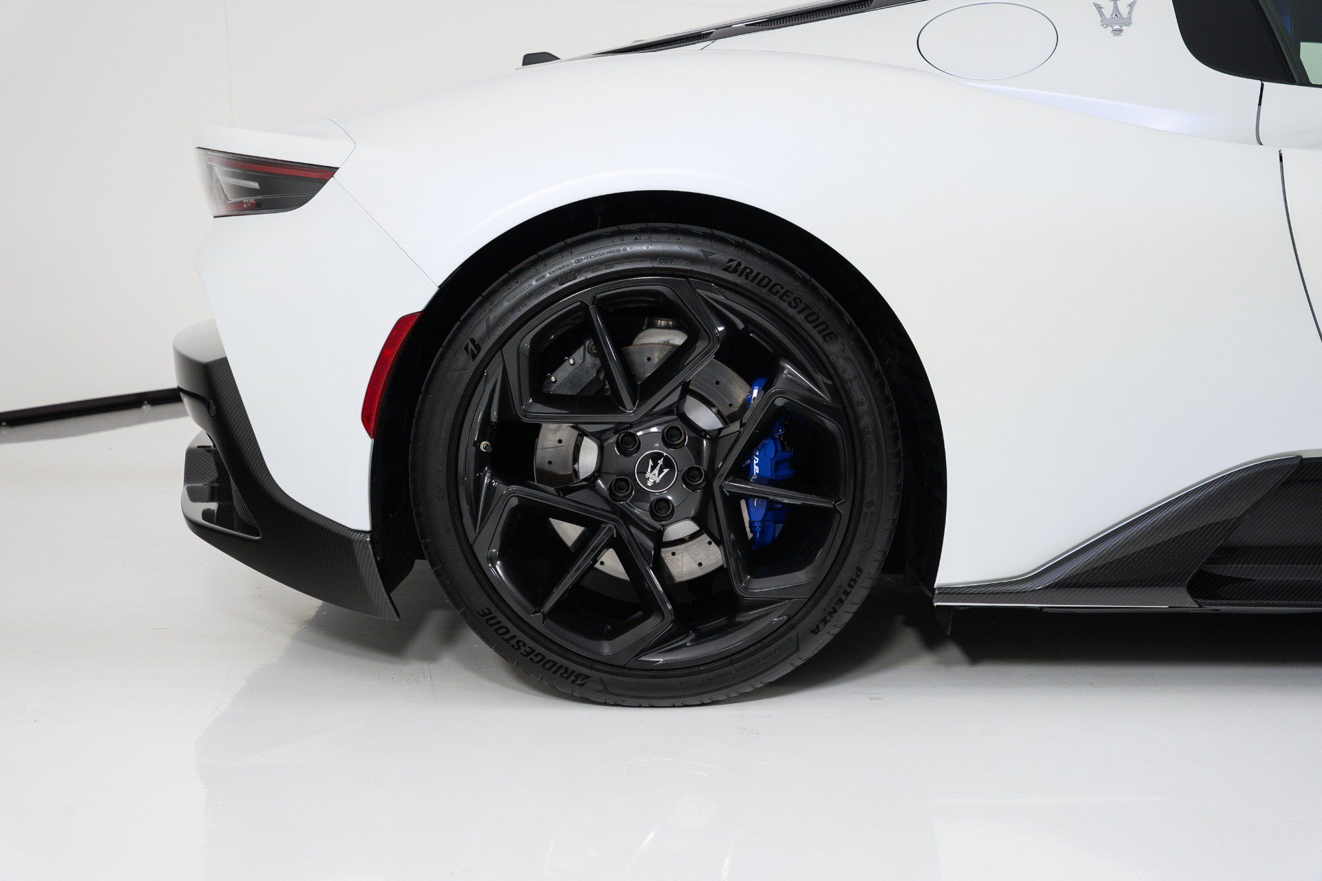 Used 2022 Maserati MC20 Coupe RWD image 14
