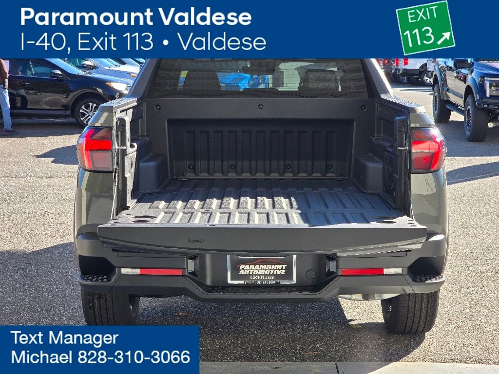 New 2026 Hyundai Santa Cruz SE image 3