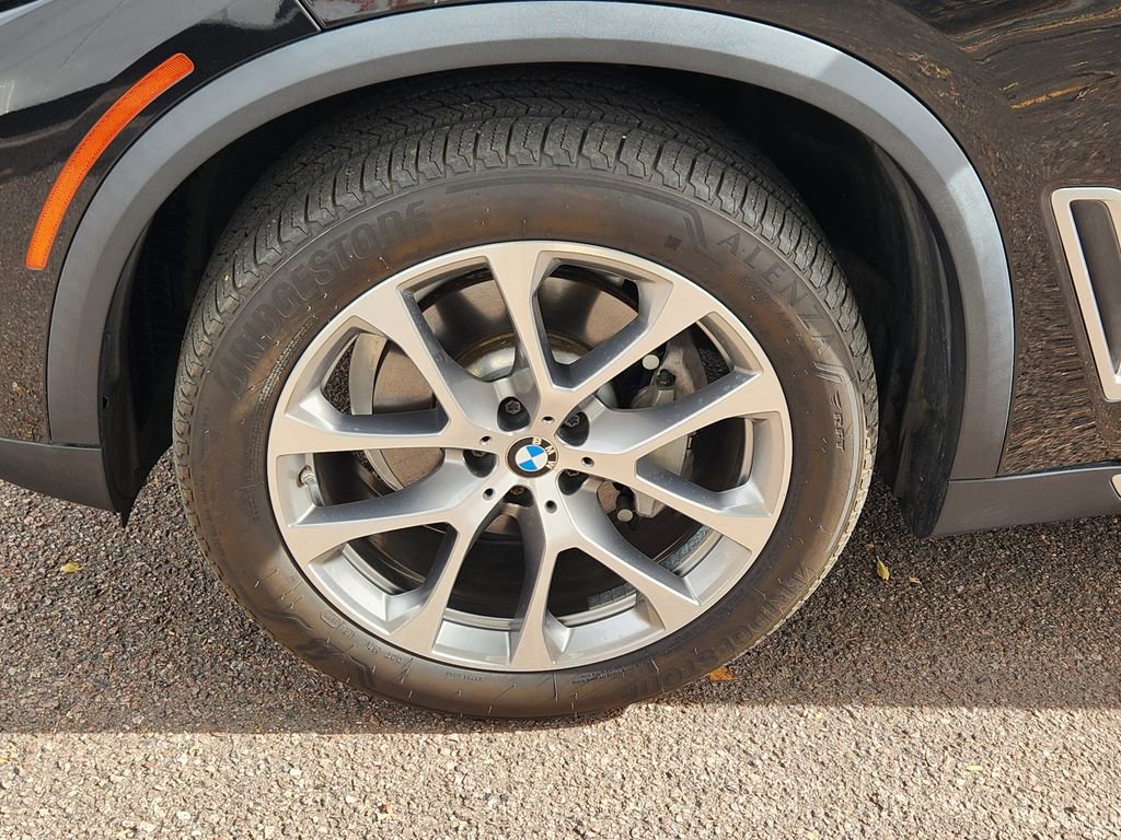 Used 2019 BMW X5 xDrive40i w/ Convenience Package image 25