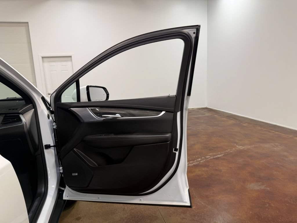 Used 2024 Cadillac XT5 Sportv AWD/4WD image 61