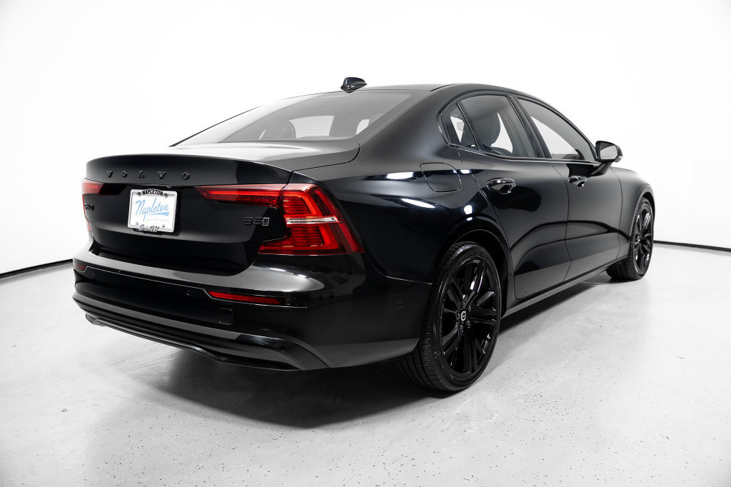 Used 2024 Volvo S60 B5 Plus AWD/4WD image 8