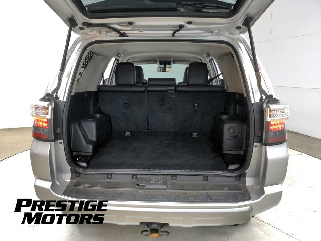 Used 2019 Toyota 4Runner TRD Off-Road Premium AWD/4WD image 34