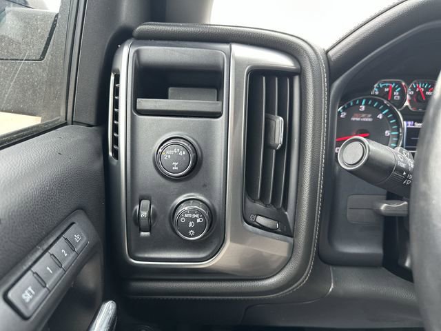 Used 2017 Chevrolet Silverado 1500 LTZ Z71 w/ Midnight Edition image 19