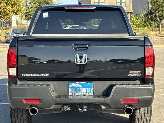 Used 2023 Honda Ridgeline Sport image 5