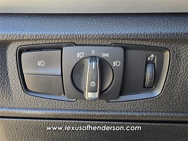 Used 2017 BMW 230i Convertible image 22