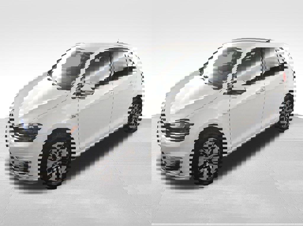 Used 2019 Volkswagen e-Golf SE image 1