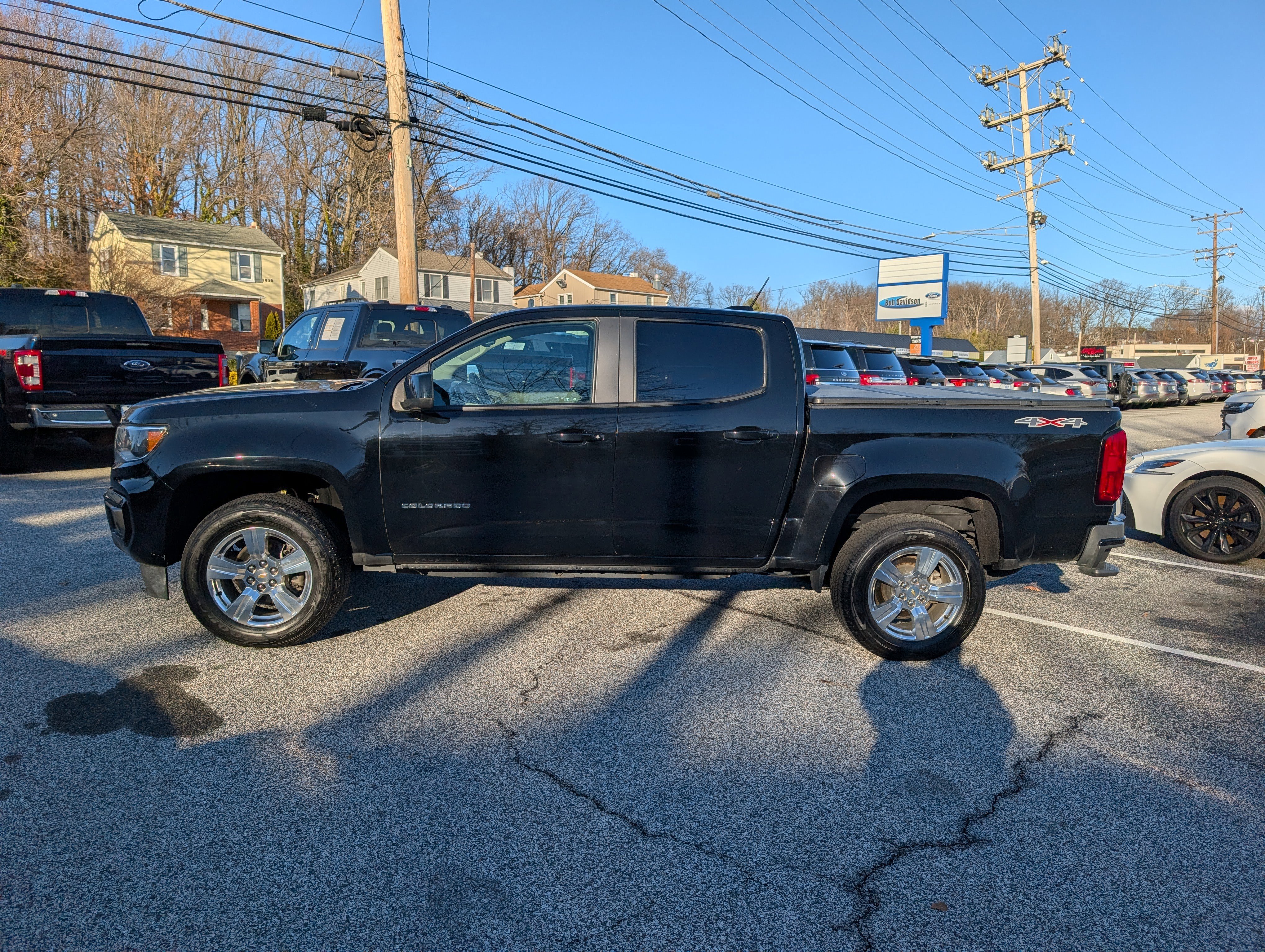 Used 2021 Chevrolet Colorado LT w/ LT Convenience Package image 3