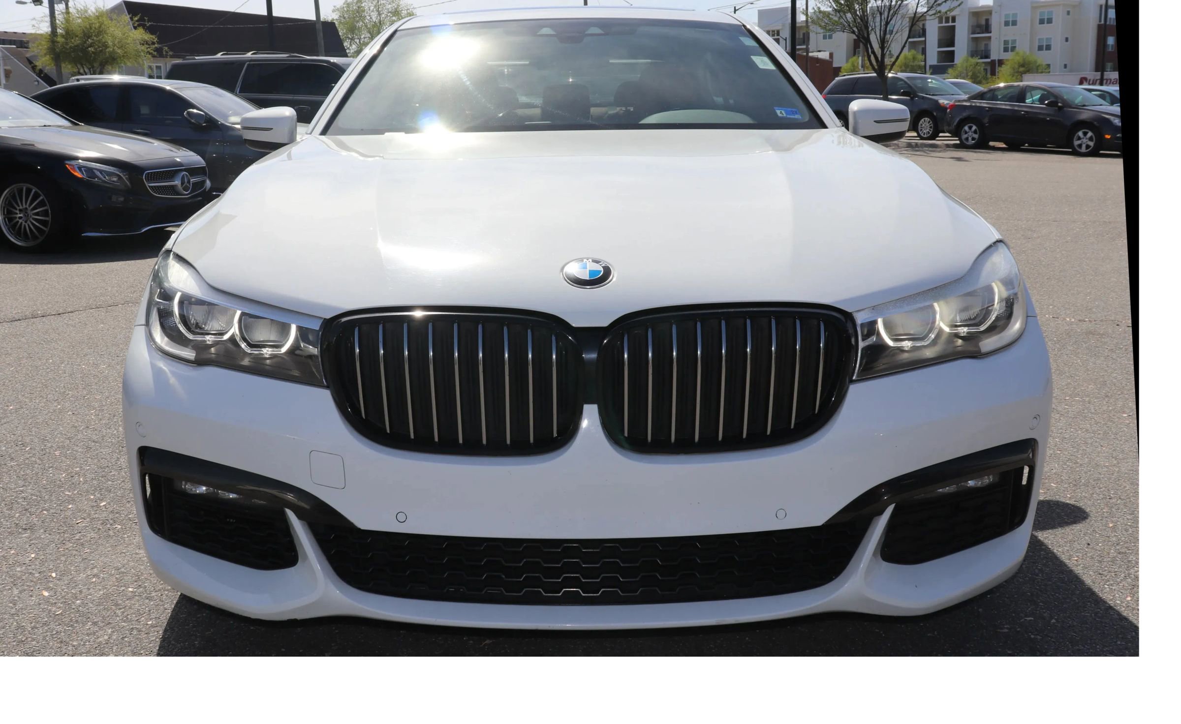 Used 2019 BMW 740i w/ M Sport Package RWD image 6