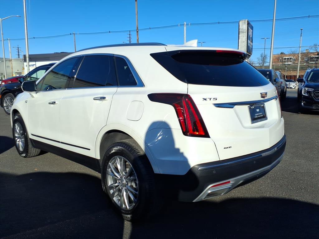 Certified 2022 Cadillac XT5 Premium Luxury image 7