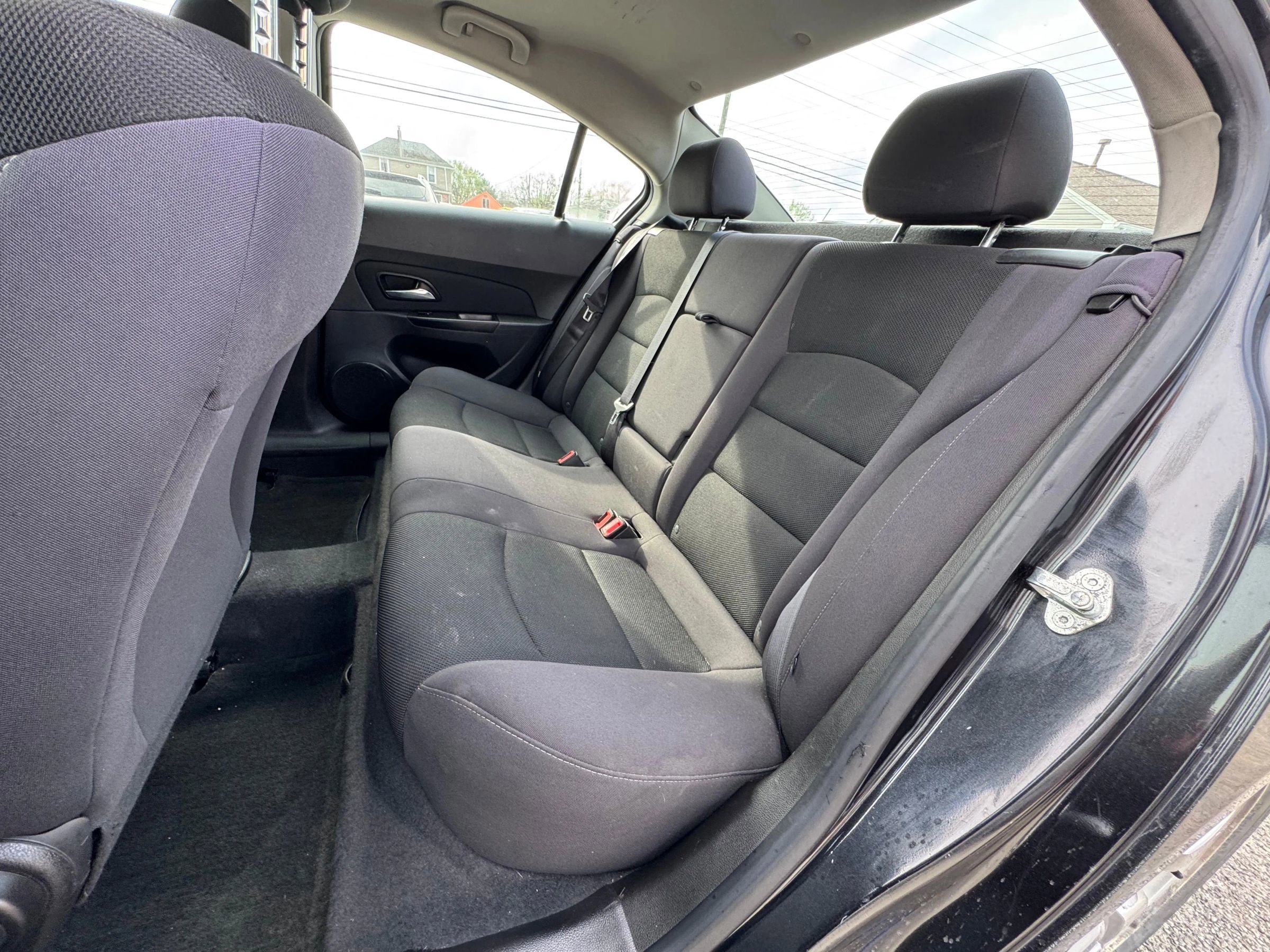 Used 2014 Chevrolet Cruze LT image 12