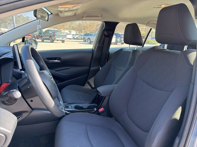 Used 2021 Toyota Corolla LE image 10