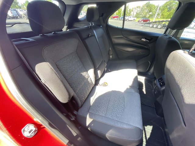 Used 2024 Chevrolet Equinox LT w/ LPO, Floor Liner Package FWD image 26
