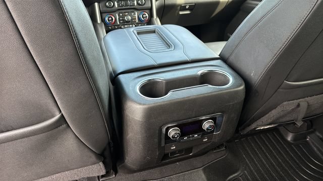 Used 2023 Chevrolet Suburban LT RWD image 20