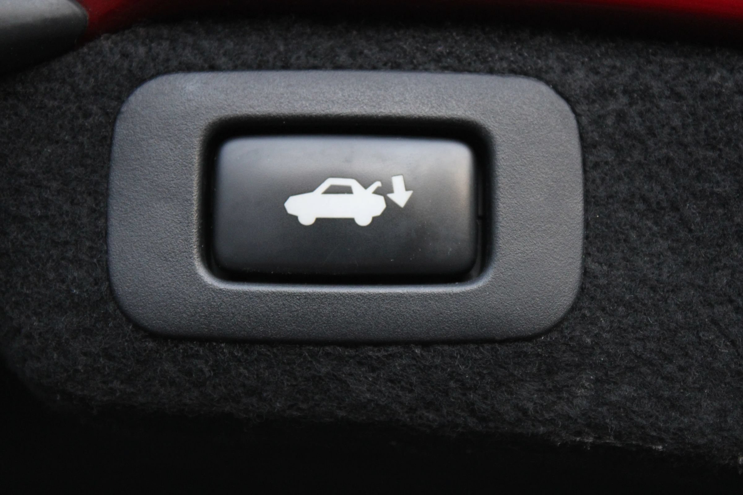 Used 2013 Lexus LS 460 w/ Comfort Pkg RWD image 25