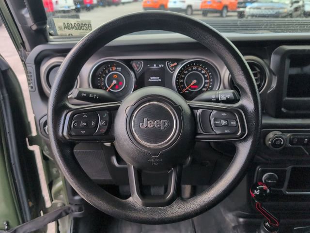 Used 2020 Jeep Wrangler Sport image 12