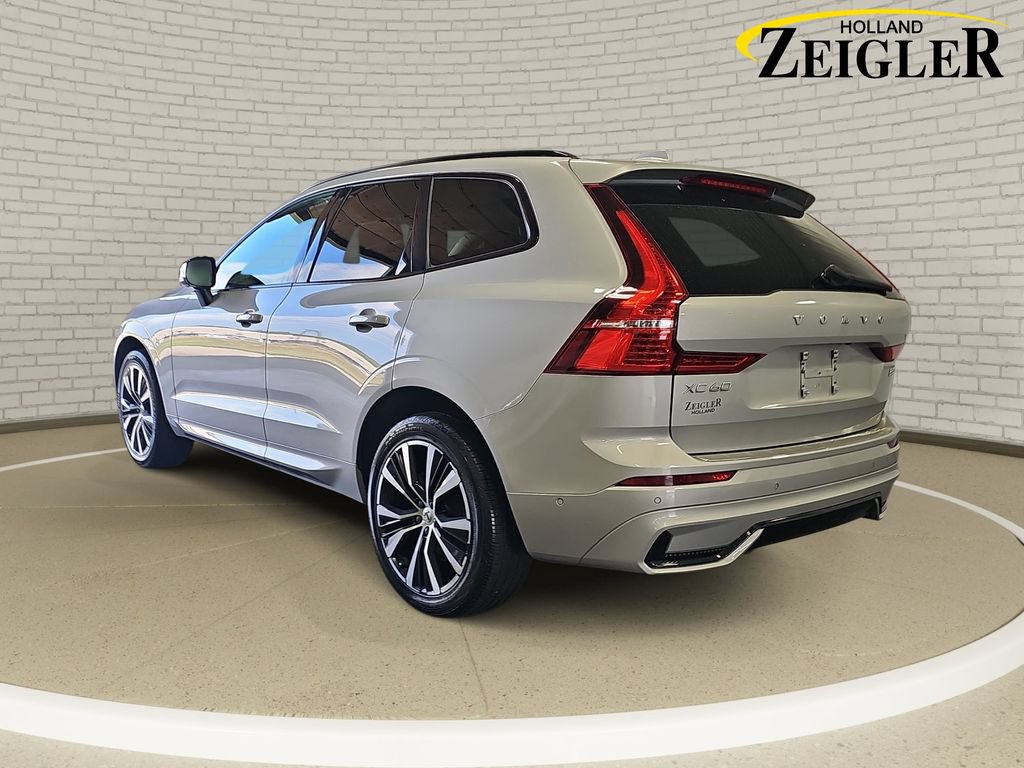 Used 2023 Volvo XC60 B5 Plus w/ Climate Package AWD/4WD image 7