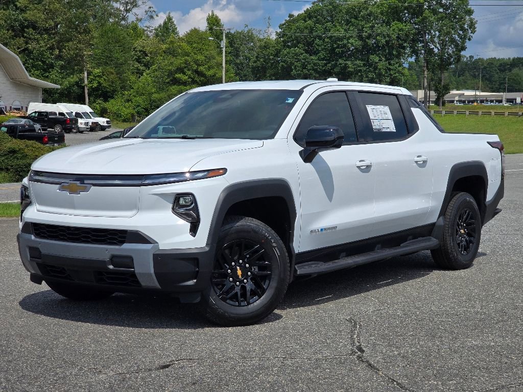New 2026 Chevrolet Silverado EV LT image 2