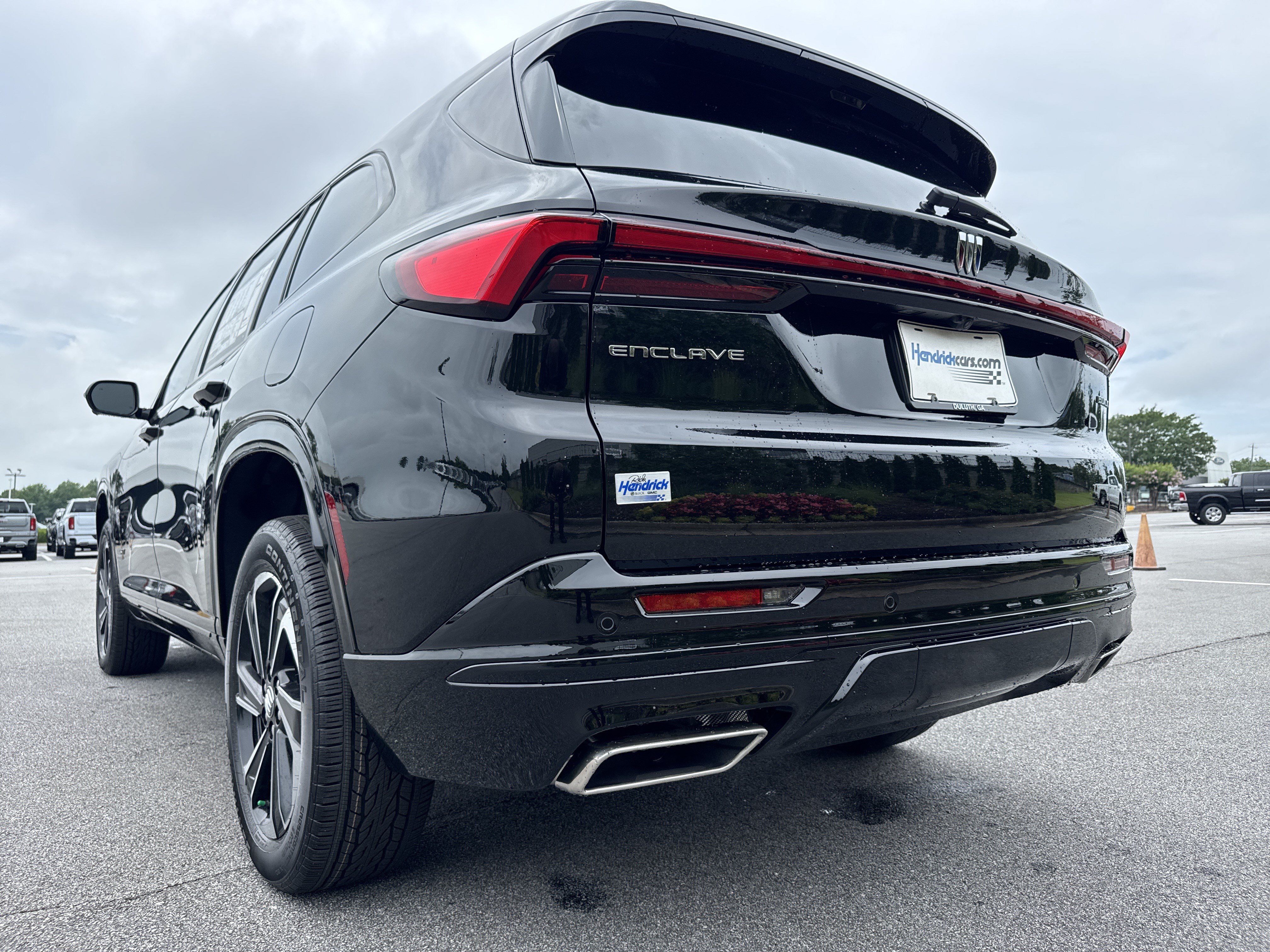New 2026 Buick Enclave Sport Touring w/ Power Package FWD image 8
