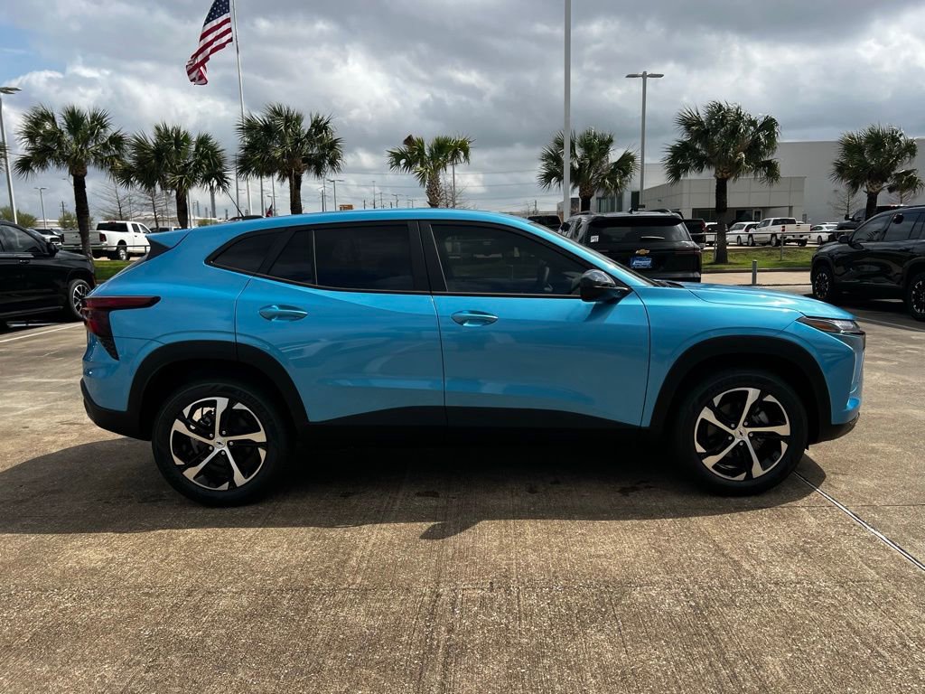 New 2026 Chevrolet Trax RS w/ Sunroof Package image 8