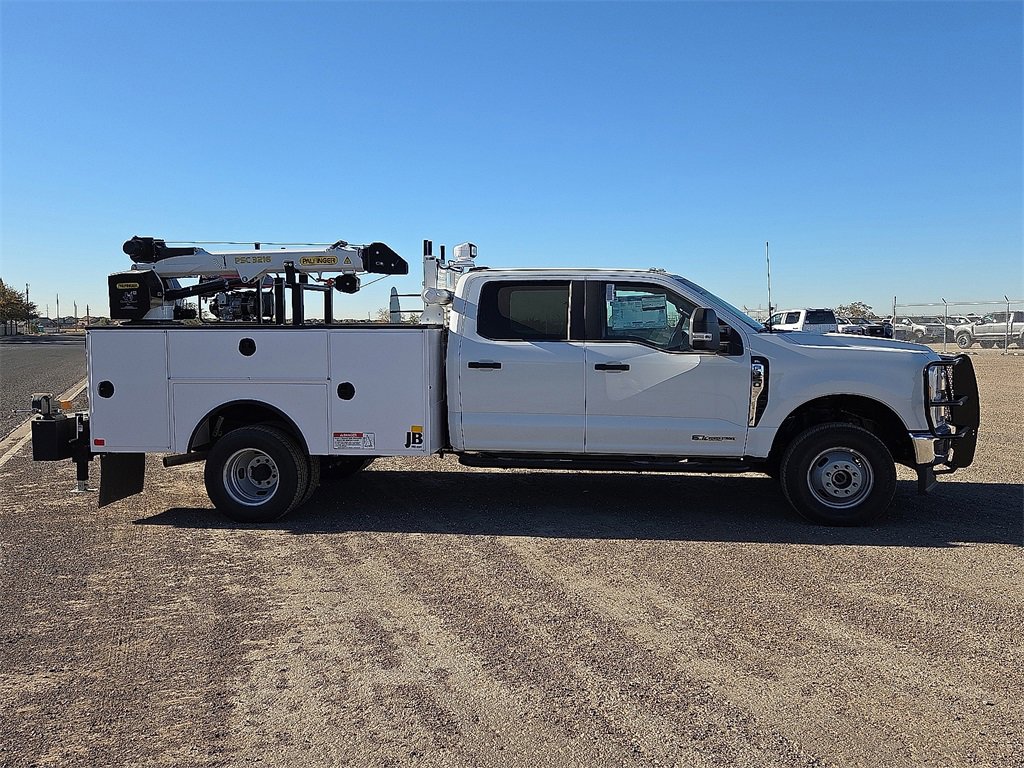 New 2025 Ford F350 XL w/ XL Chrome Package image 7