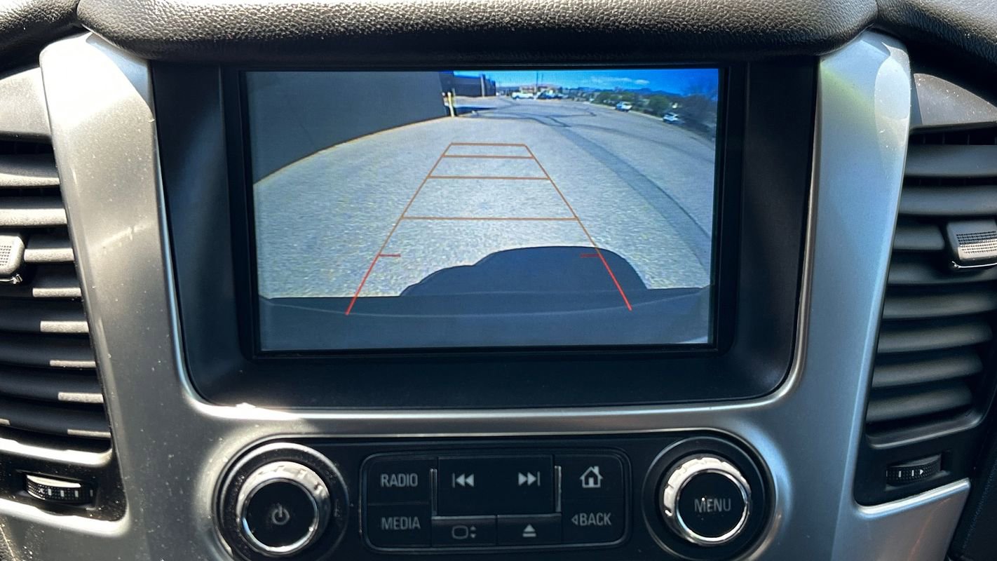 Used 2018 Chevrolet Tahoe Premier AWD/4WD image 30