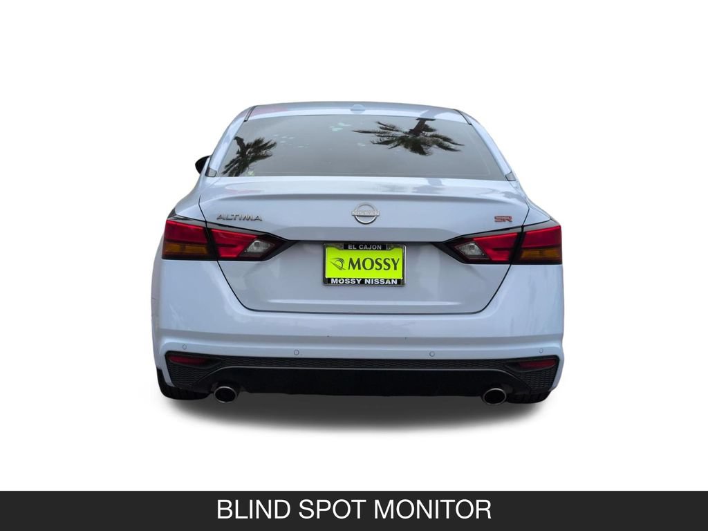 Certified 2024 Nissan Altima 2.5 SR w/ SR Premium Package FWD image 8