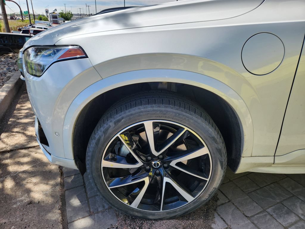 Used 2023 Volvo XC90 T8 Plus w/ Protection Package AWD/4WD image 6