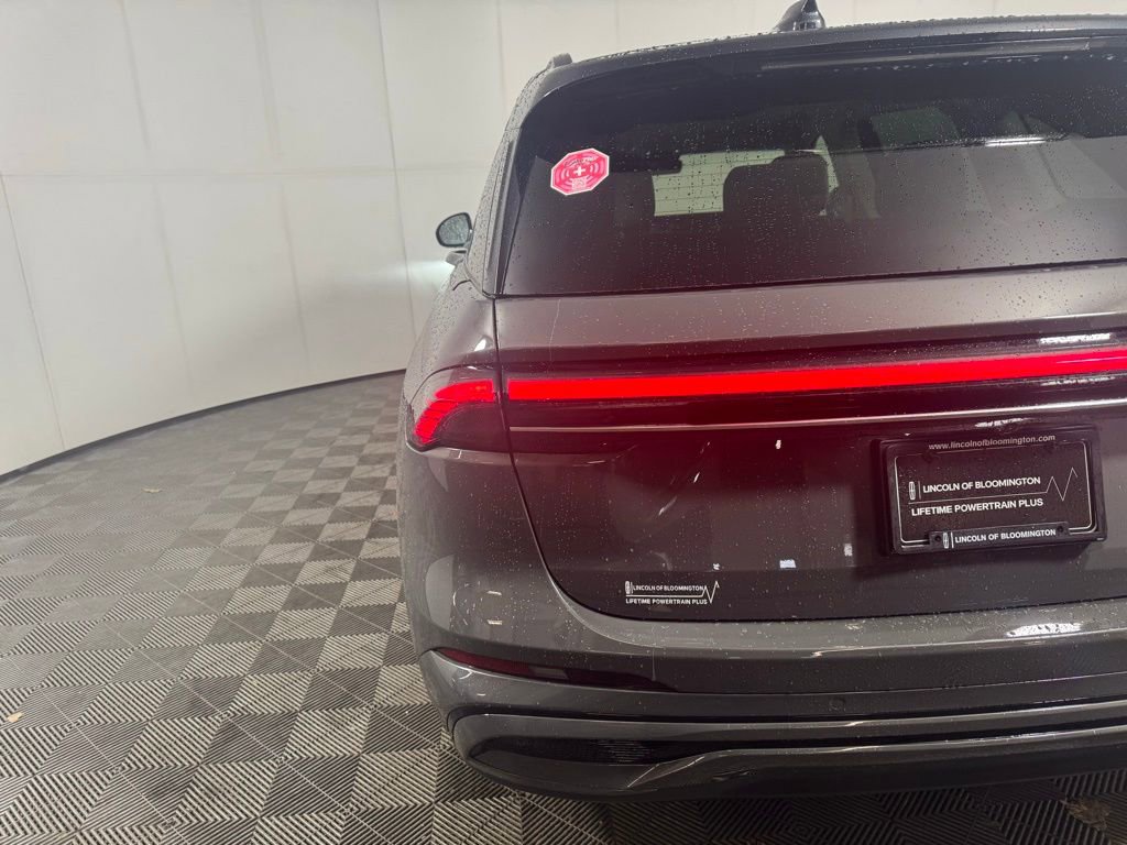 New 2024 Lincoln Nautilus Black Label w/ Jet Appearance Package (87T) image 16