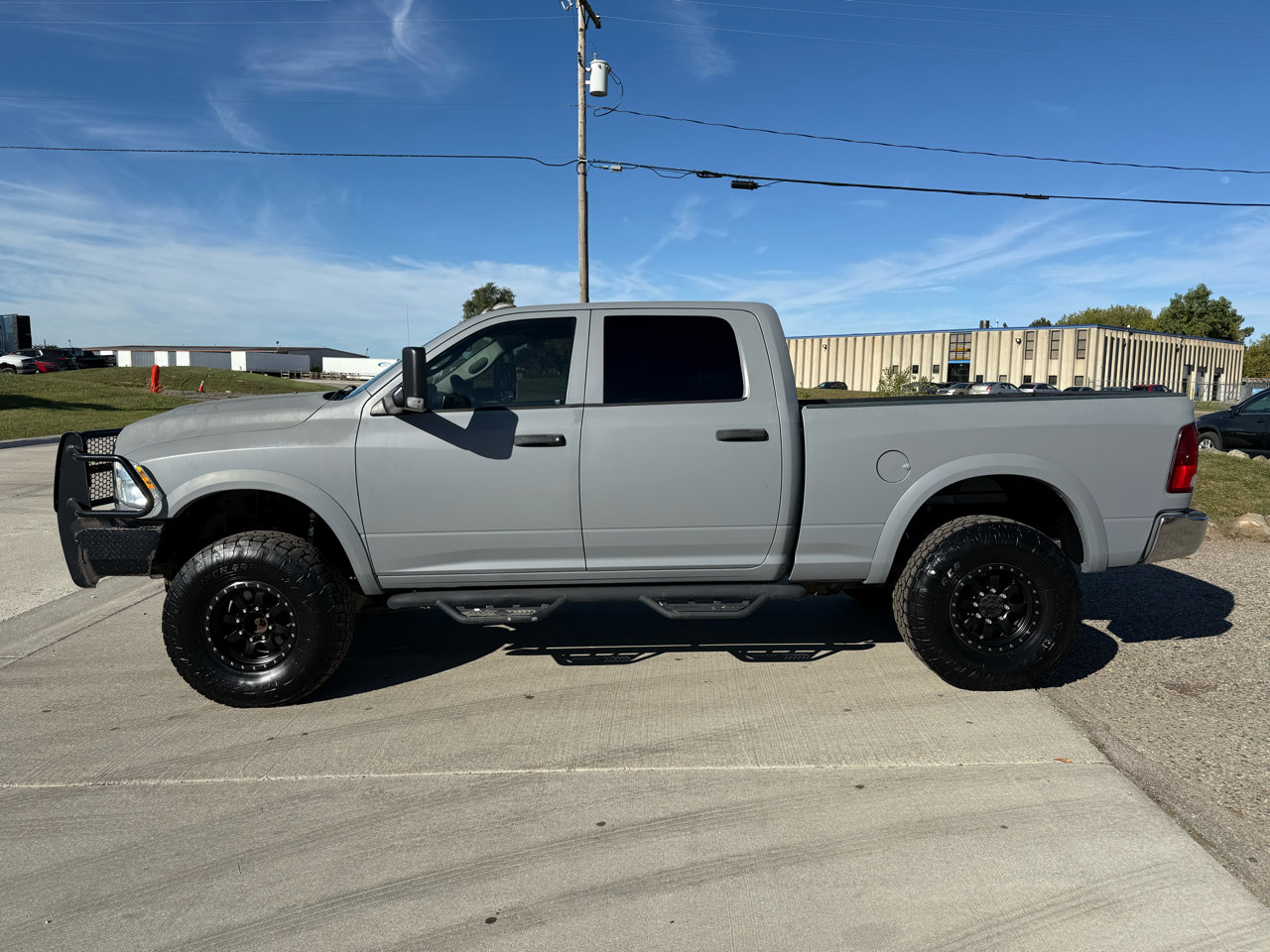 Used 2018 RAM 2500 Tradesman w/ Chrome Appearance Group image 8