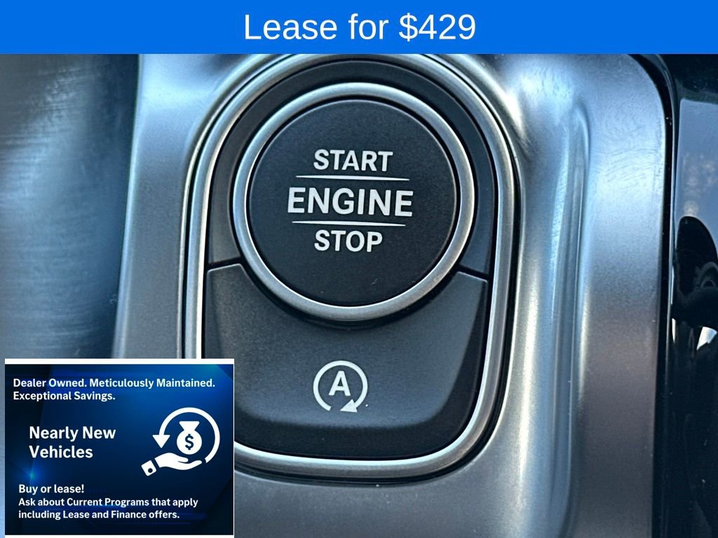 Used 2025 Mercedes-Benz GLB 250 4MATIC image 23