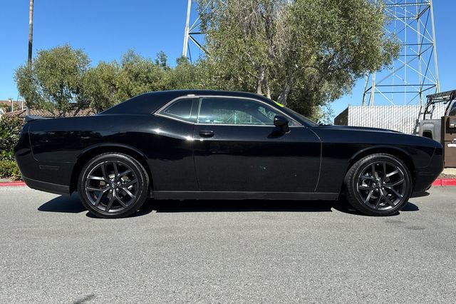 Used 2023 Dodge Challenger SXT w/ Blacktop Package RWD image 3