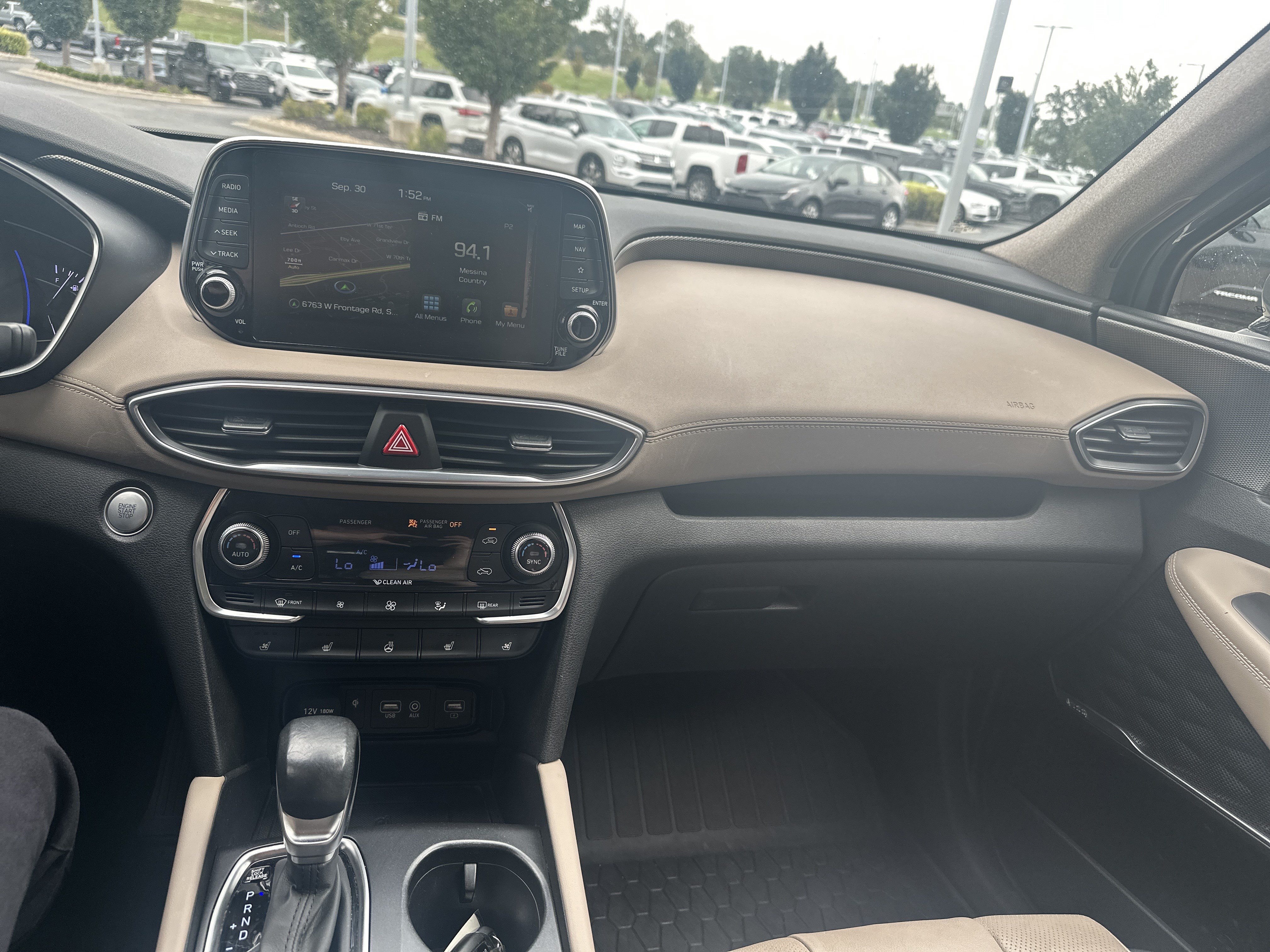 Used 2019 Hyundai Santa Fe AWD image 22