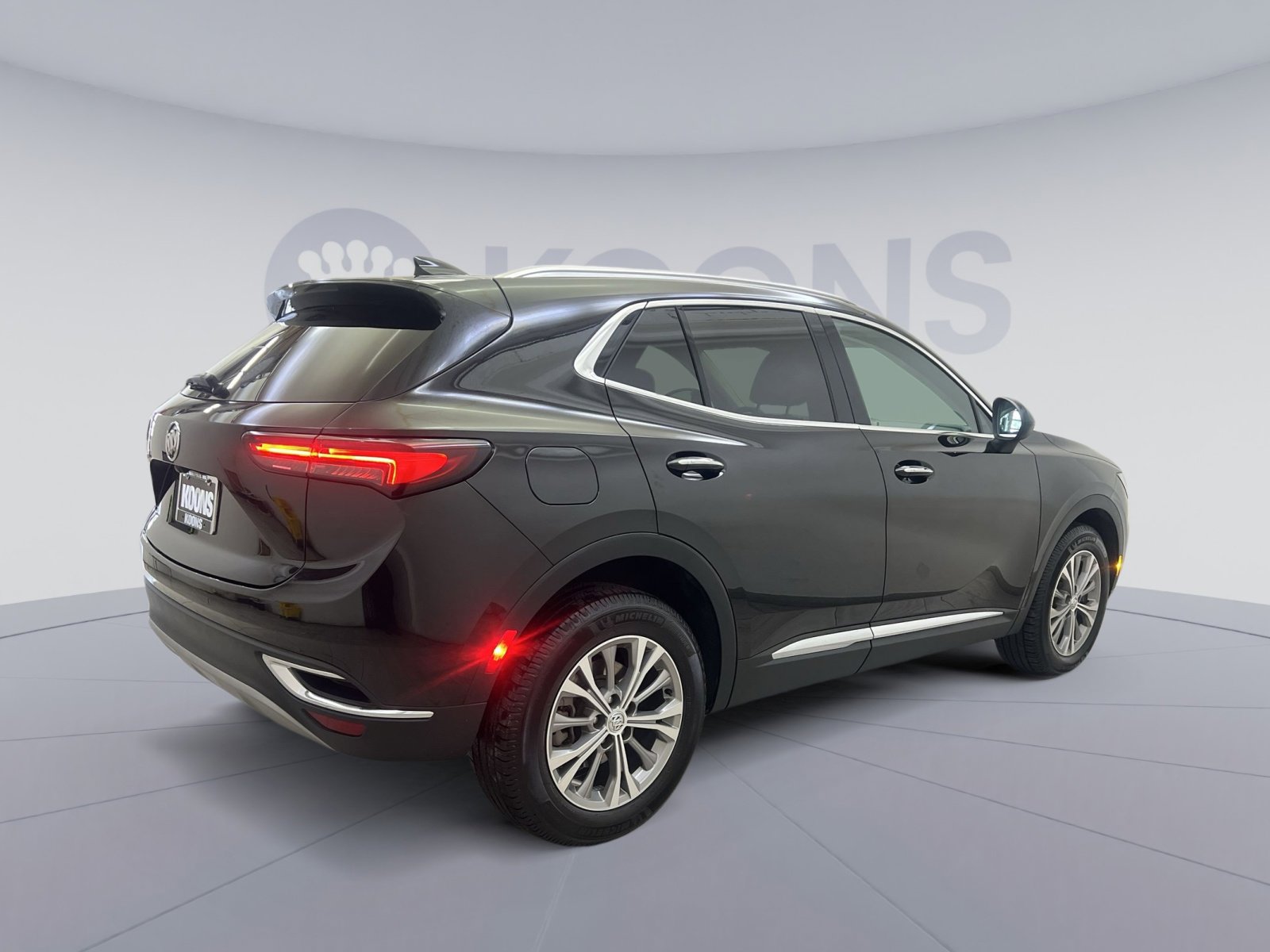 Used 2023 Buick Envision Preferred image 5