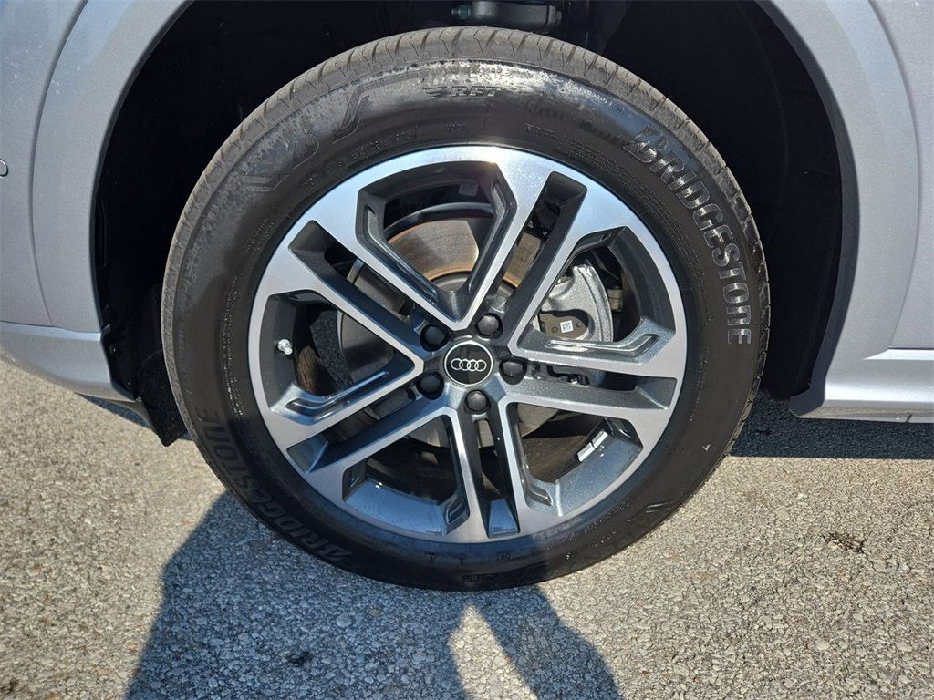 New 2025 Audi Q5 Premium image 10