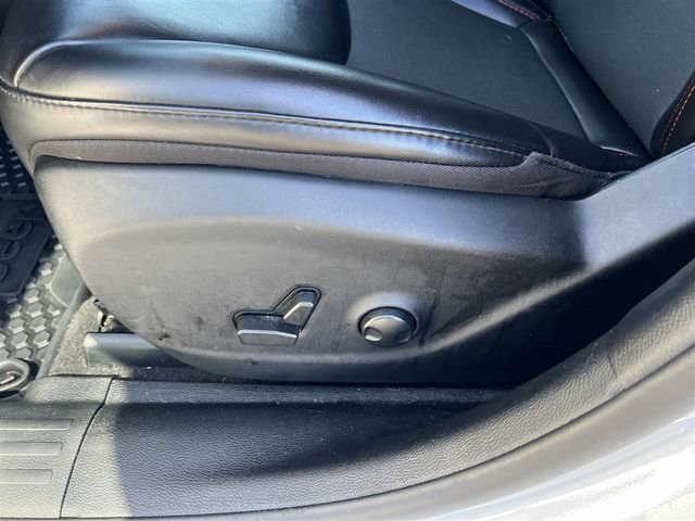 Used 2022 Jeep Cherokee Trailhawk w/ Comfort/Convenience Group image 19